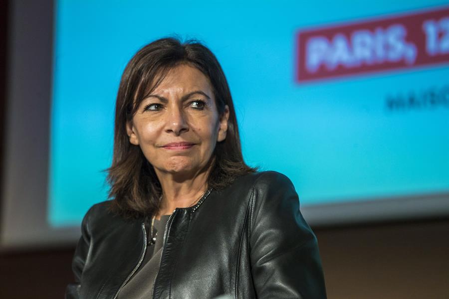 La alcaldesa de París, Anne Hidalgo