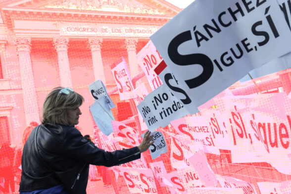 El Congreso de los Diputado fue escenario este domingo de un acto de apoyo a Pedro Sánchez