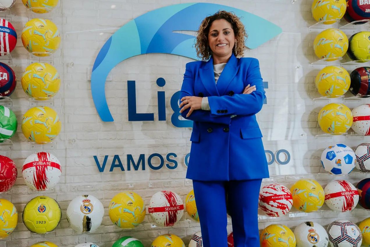 Beatriz Álvarez poda con todos los balones de los equipos de la Liga F