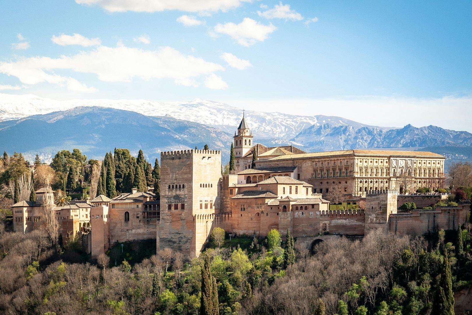 ¿Dónde es festivo el jueves 30 de mayo y qué se celebra? Estos son los municipios españoles que lo festejan