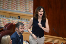 La presidenta de la Comunidad de Madrid, Isabel Díaz Ayuso, interviene en el último pleno del periodo de sesiones de la Asamblea de Madrid