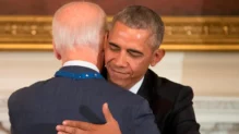 Una imagen de Joe Biden y Barack Obama