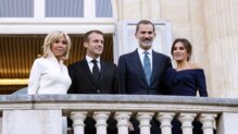 Los Reyes, en París junto al presidente de Francia y su mujer
