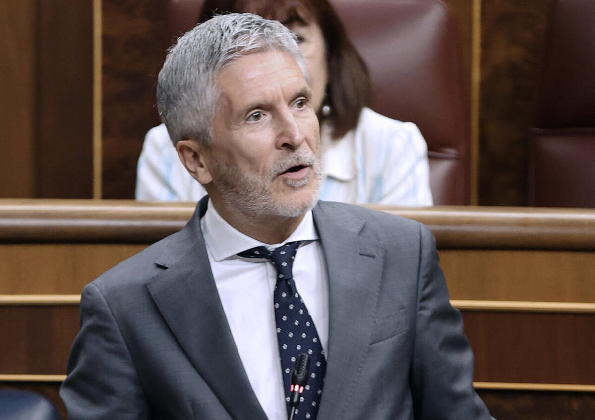 El ministro de Interior, Fernando Grande-Marlaska, interviene durante la sesión de control en el Congreso de los Diputados