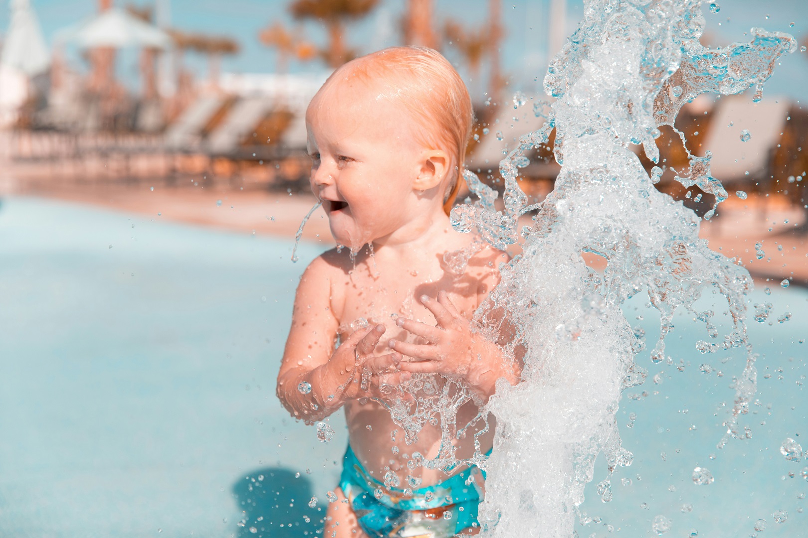 Otitis en niños: consejos para prevenirla este verano