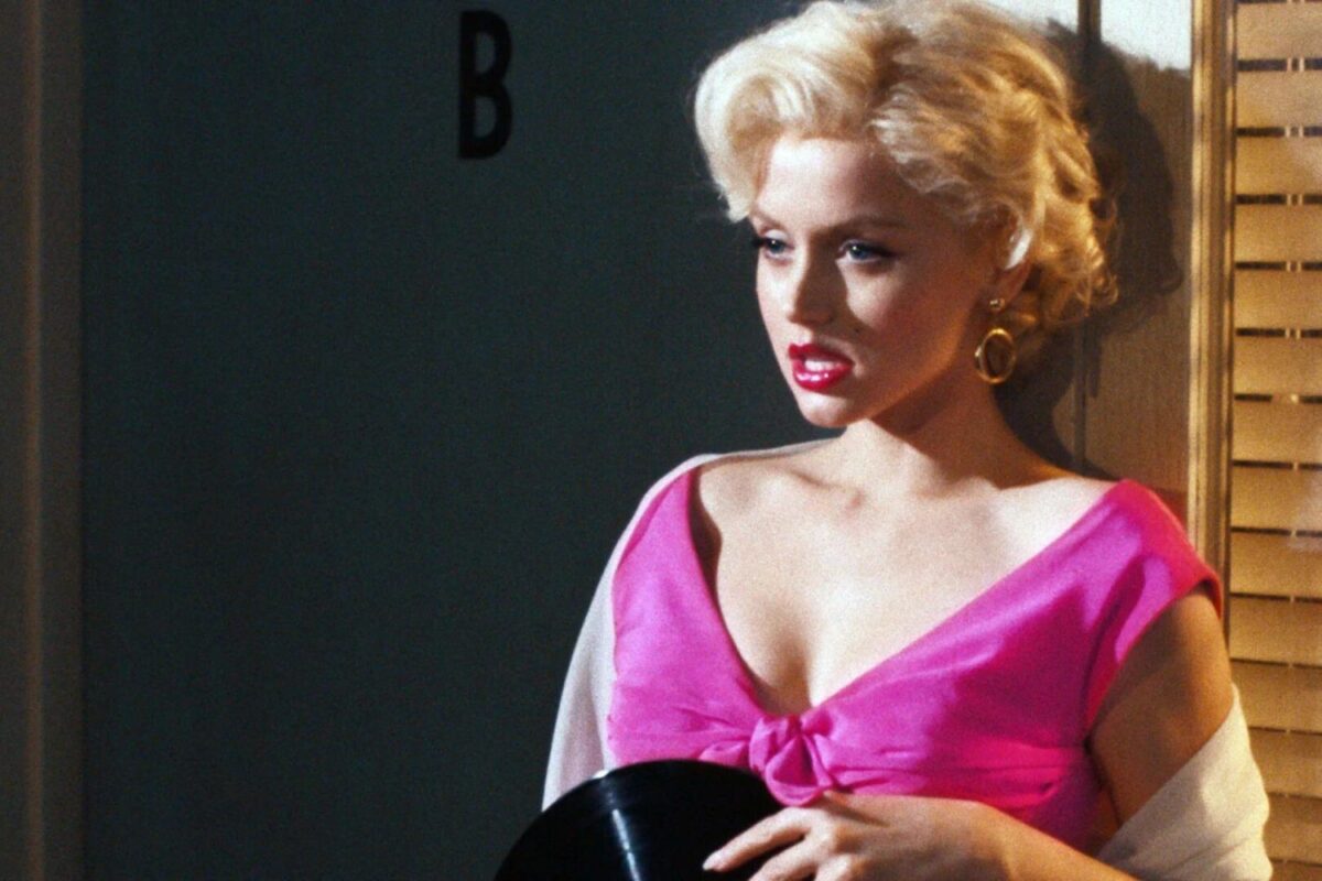 Ana de Armas caracterizada de Marilyn Monroe en 'Blonde'