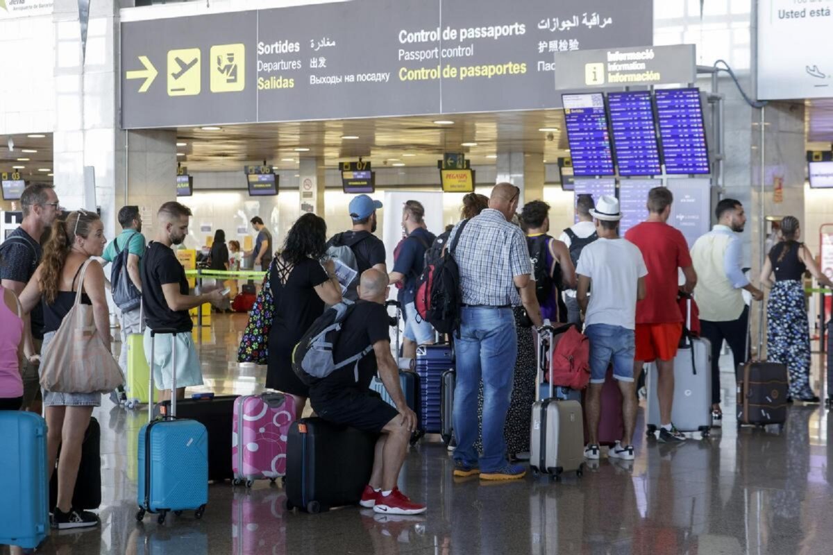 Retrasos en el aeropuerto - Sociedad