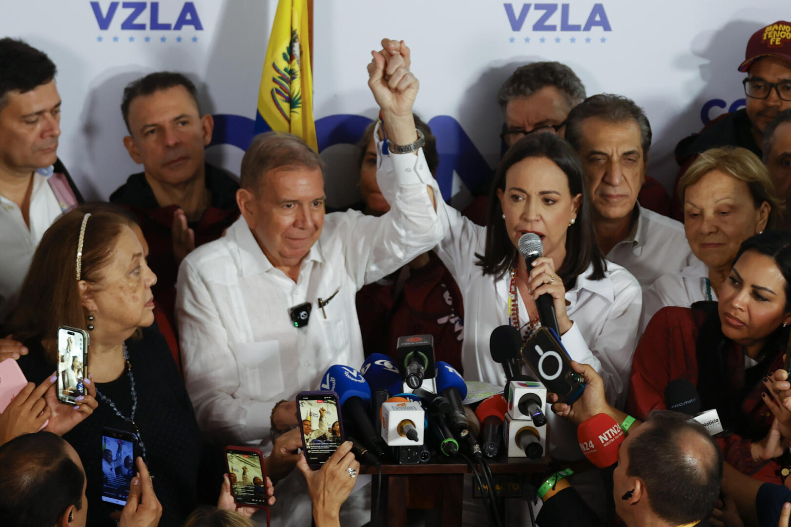 ¿Qué va a pasar en Venezuela tras los polémicos resultados electorales, gobernará Nicolás Maduro o Edmundo González Urrutia?