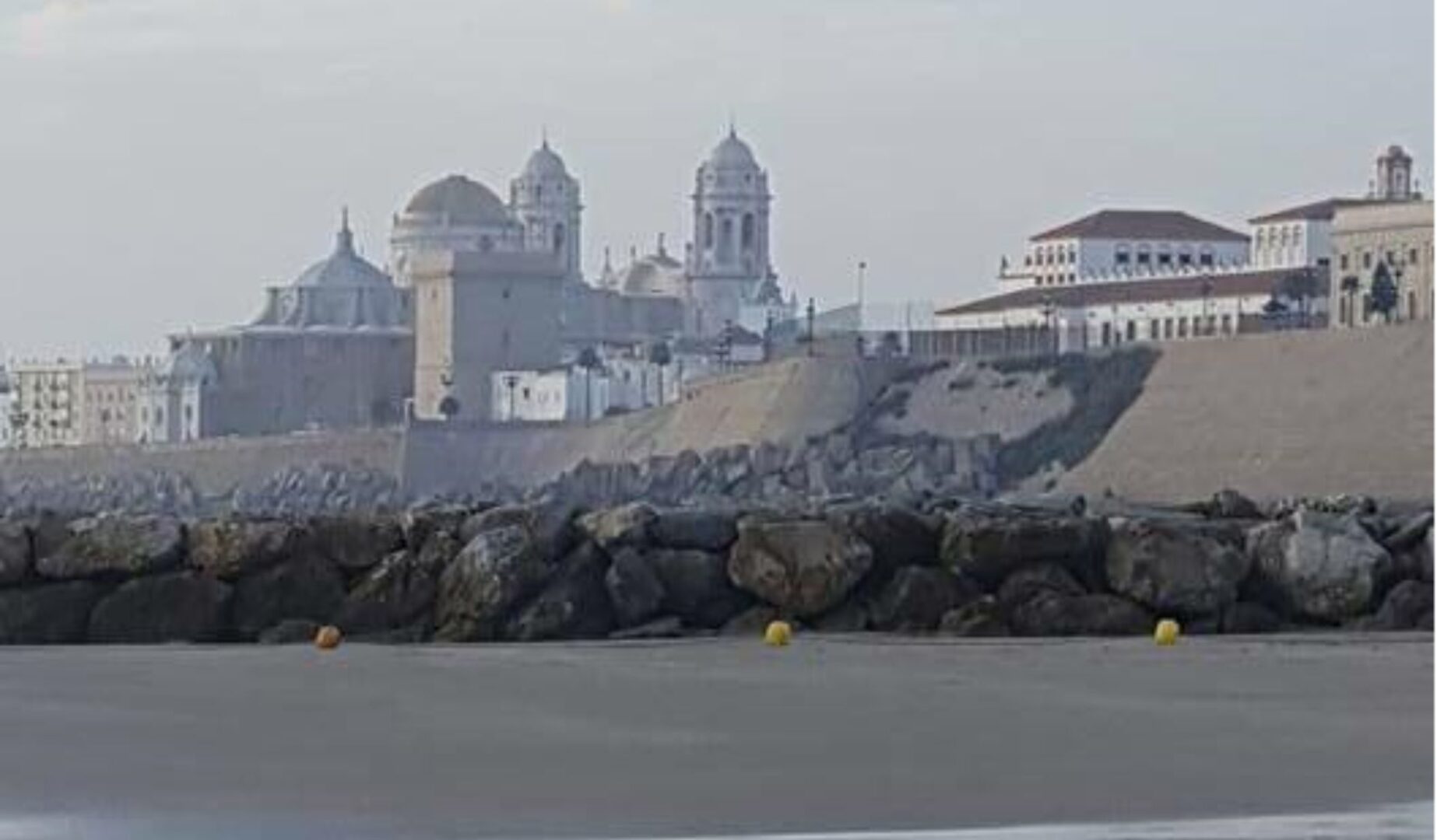 Playa de Cádiz de Lina Vélez.