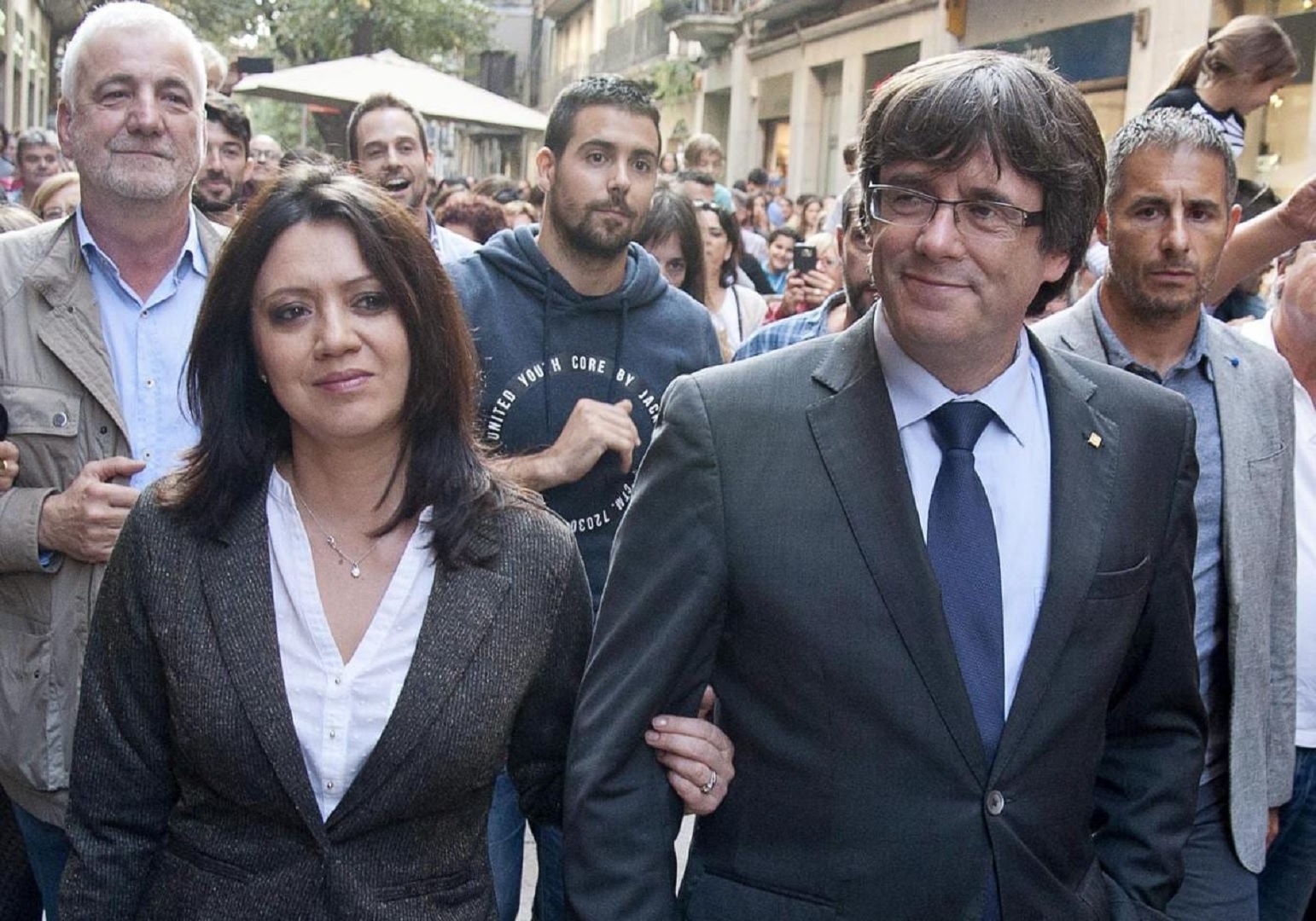 Marcela Topor y Carles Puigdemont - Política