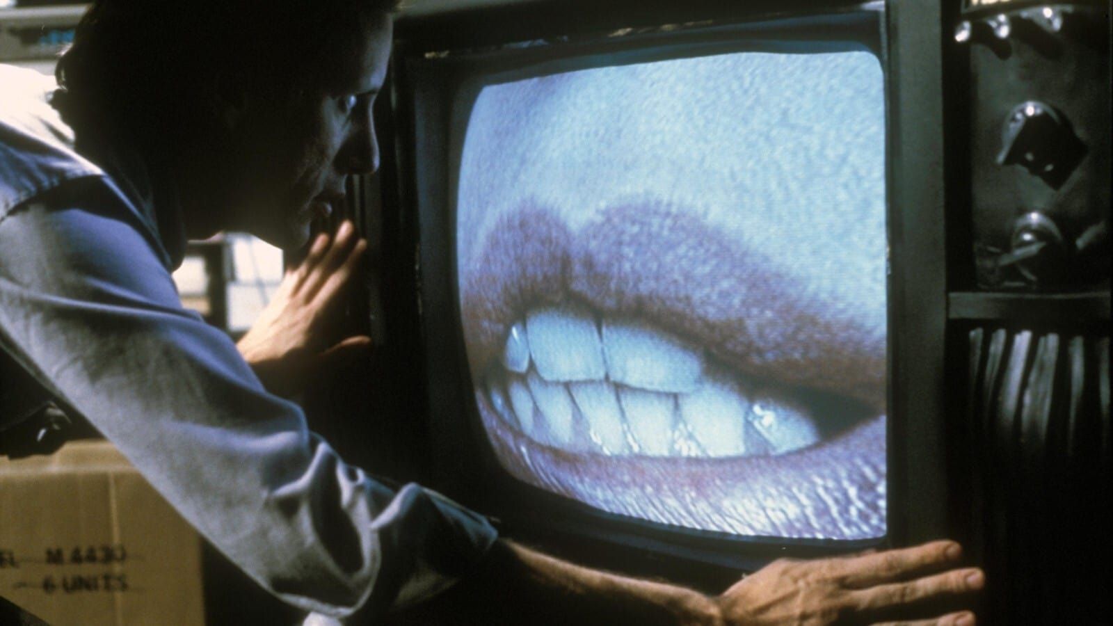 Fotograma de 'Videodrome' (1983) de David Cronenberg. La Nueva Carne y el body horror era cosa de hombres