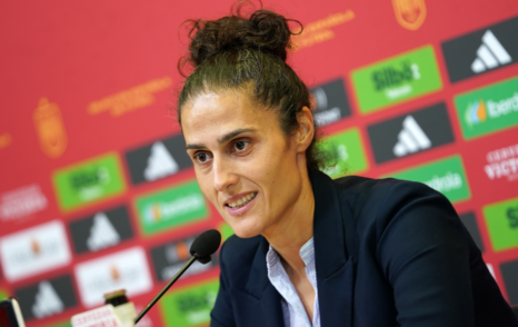 Montse Tomé durante la rueda de prensa en la RFEF - Deportes