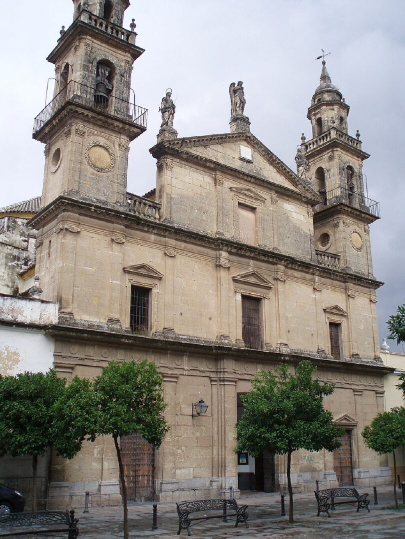 Basílica del Juramento de San Rafael (Córdoba) - Sociedad