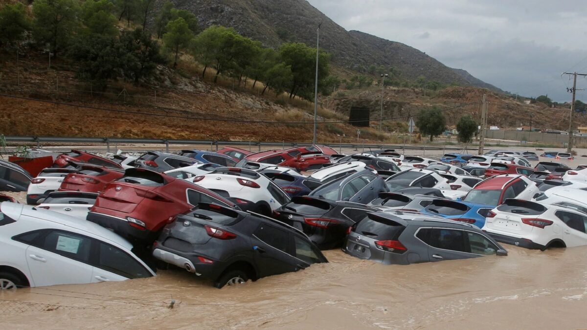 Carreteras cortadas en Valencia por la DANA - Sociedad