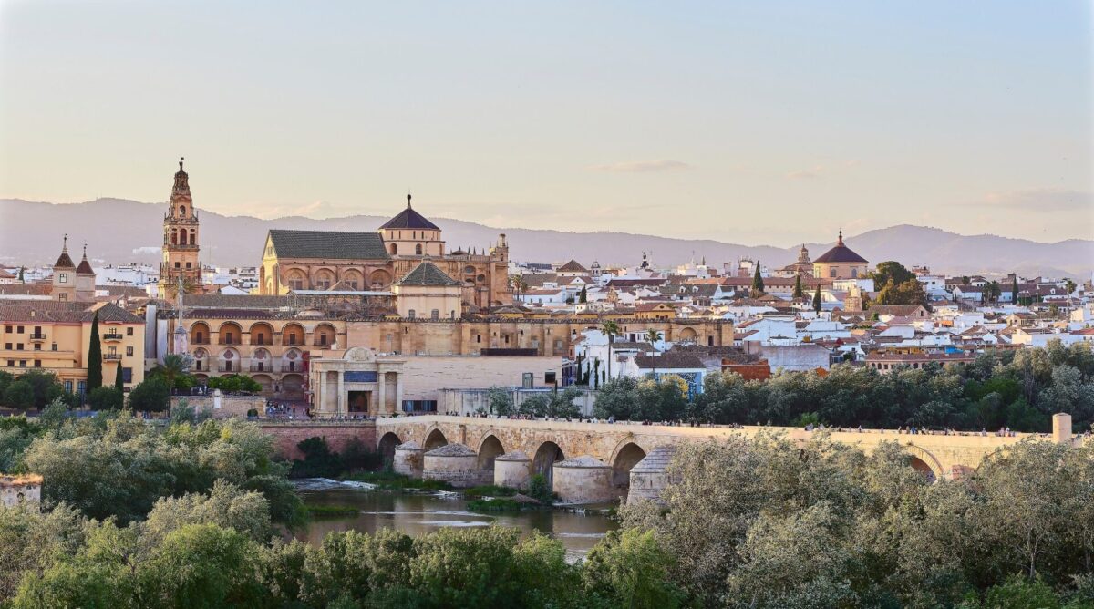 Córdoba - Sociedad