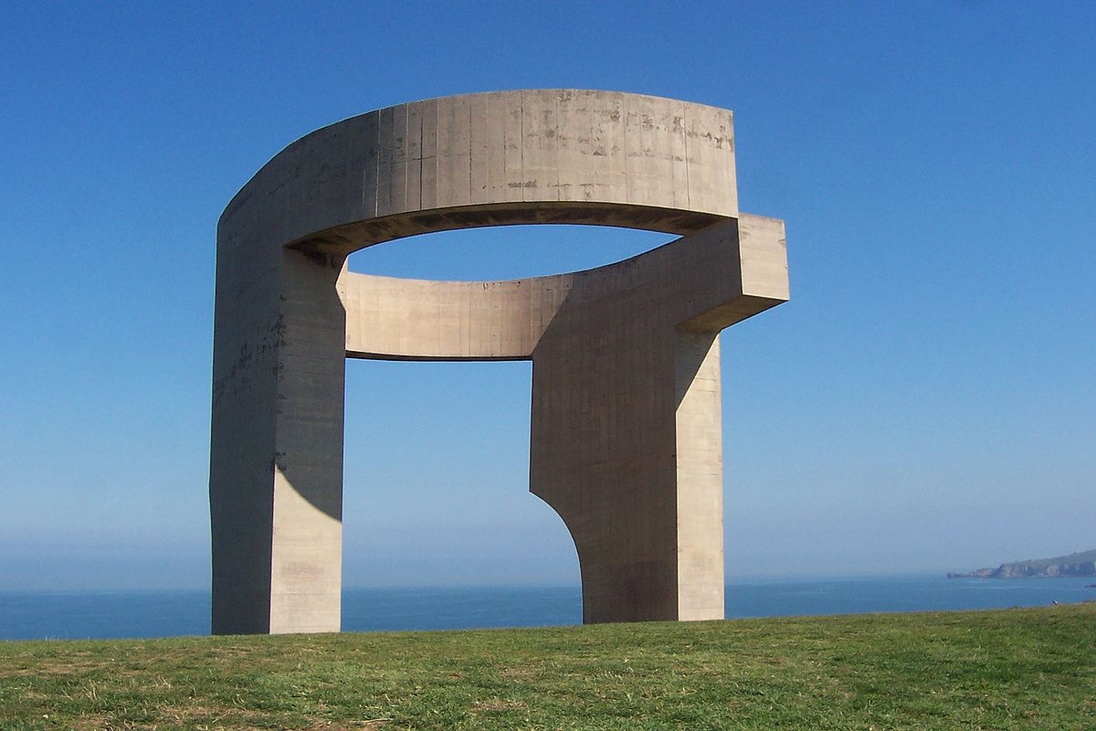 'Elogio del horizonte', obra de Eduardo Chillida en Gijón