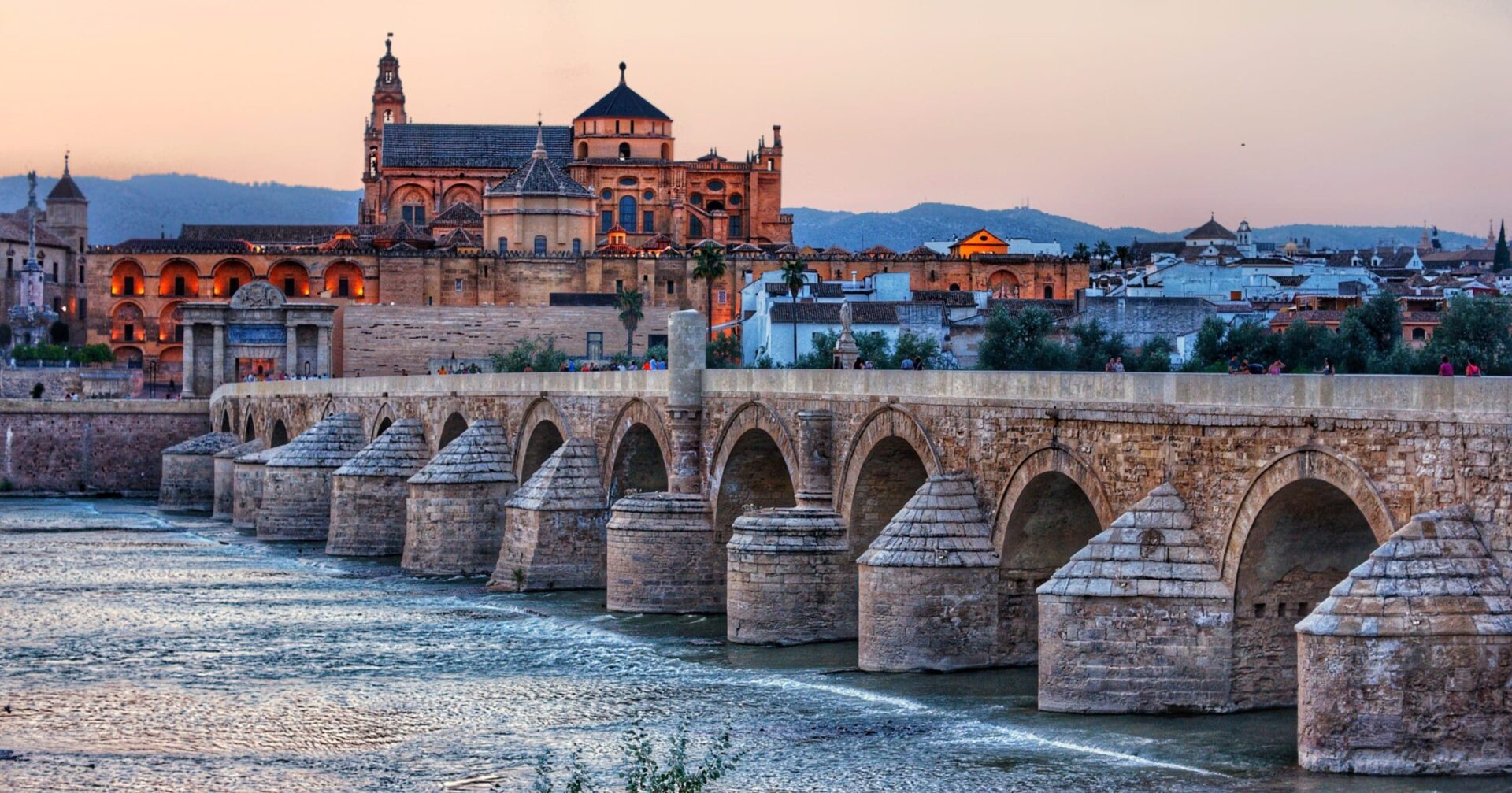 ¿Qué ciudad tiene más Patrimonios de la Humanidad en España?