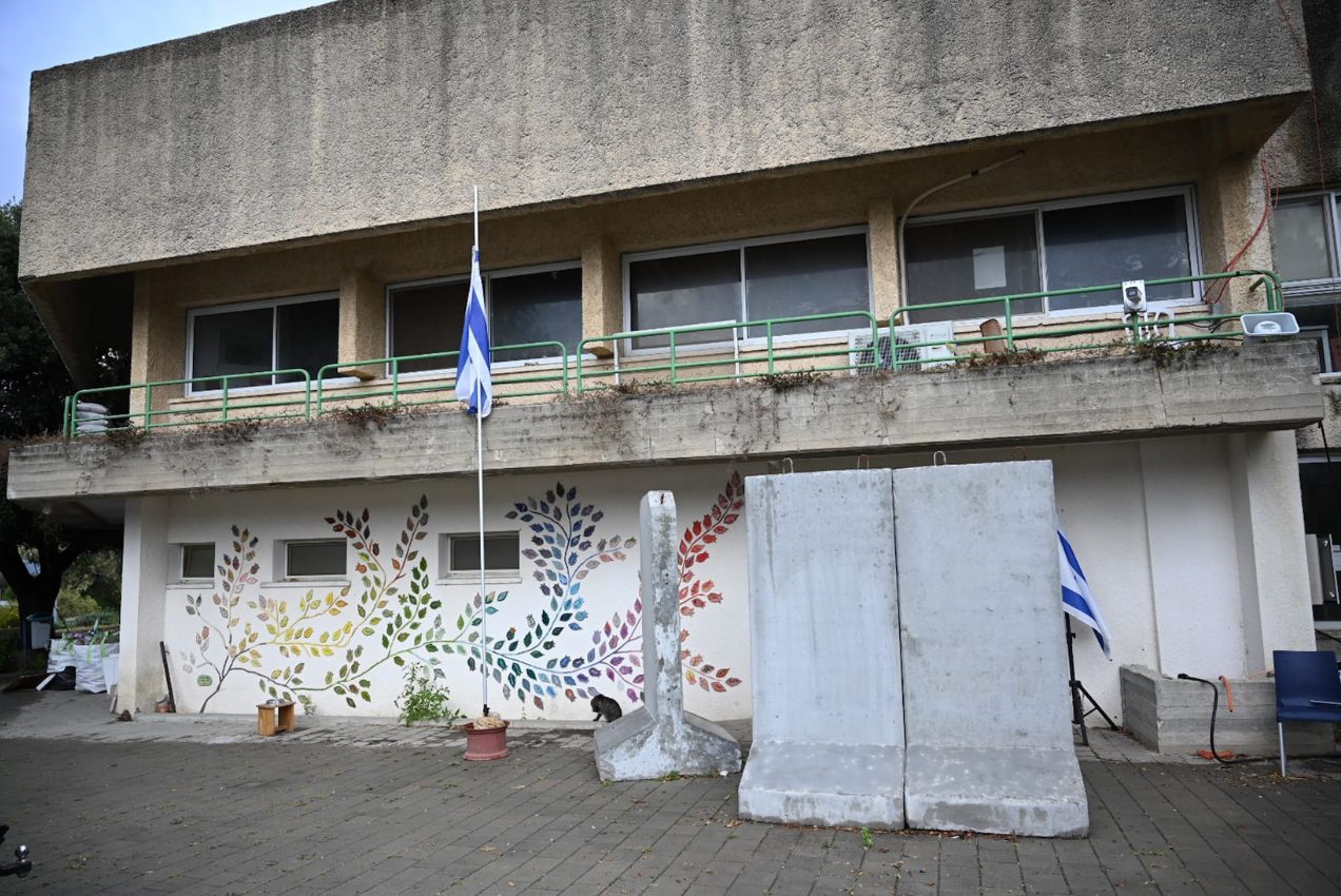 Exterior de el búnker de guerra en la frontera con Líbano