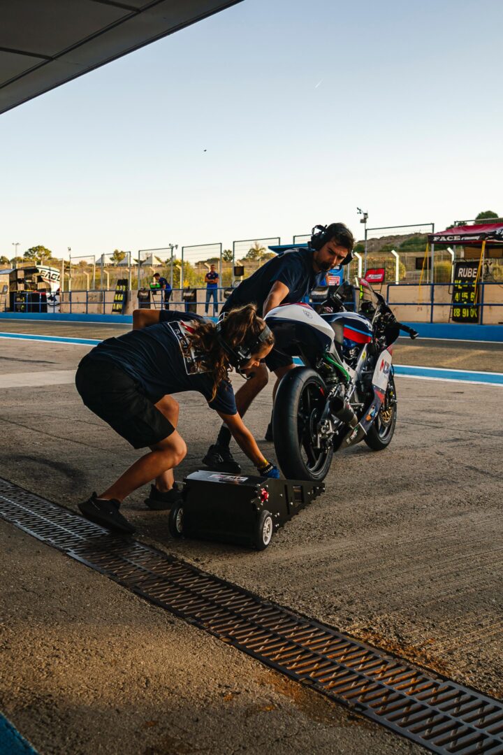 Foto de Dastmedia durante el FIM Junior