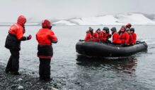 Mujeres participantes en el proyecto Homeward Bound apoyado por Acciona