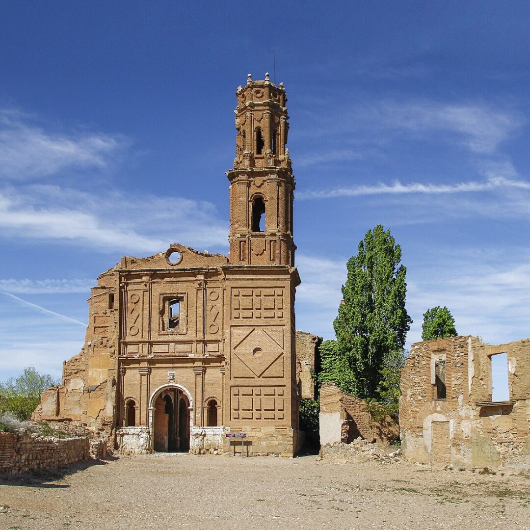 Belchite - Sociedad