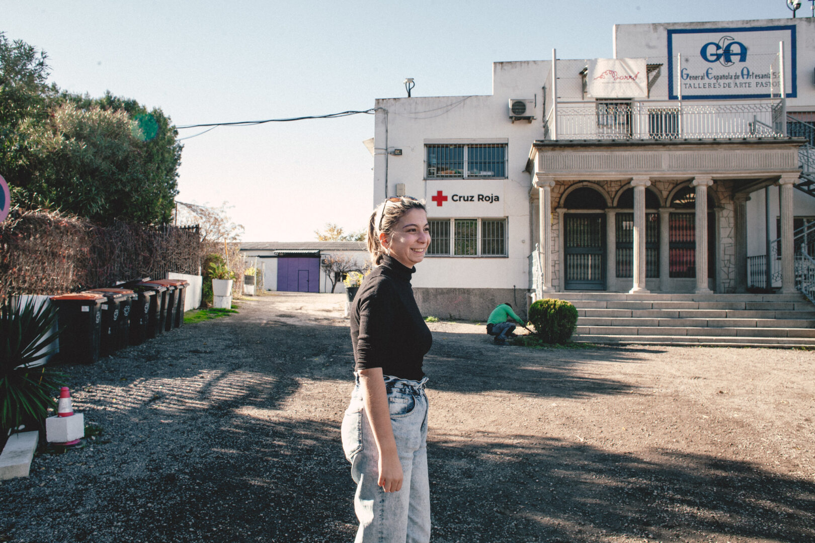 Sandra, en el centro socioeducativo conocido como El Fanal, donde se aglutinan entidades como Cáritas, Cruz Roja, Barró o Con Techo