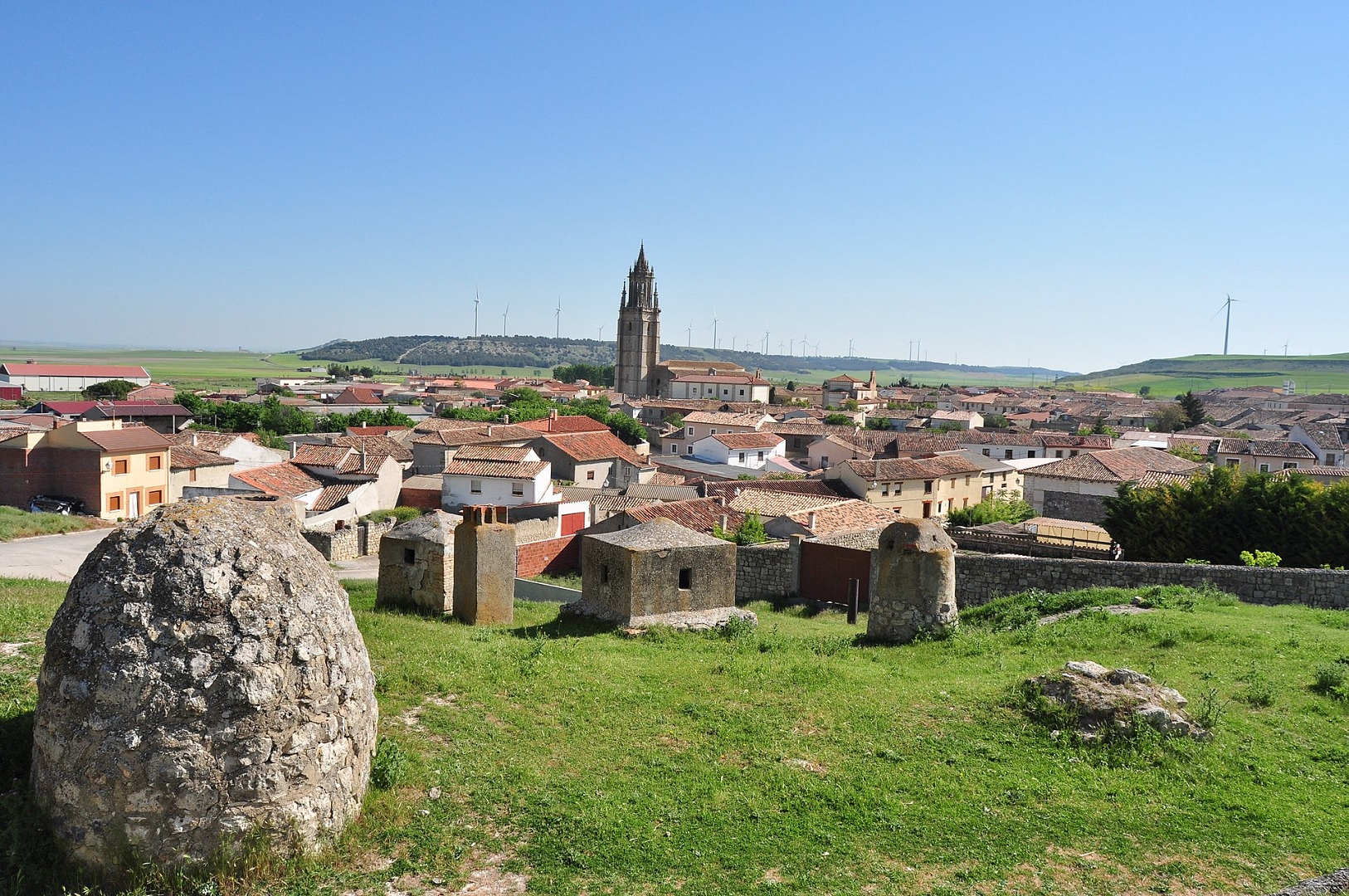 Ampudia (Palencia) - Sociedad