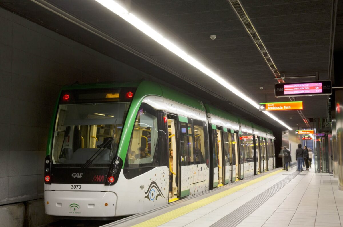 Metro de Málaga - Sociedad