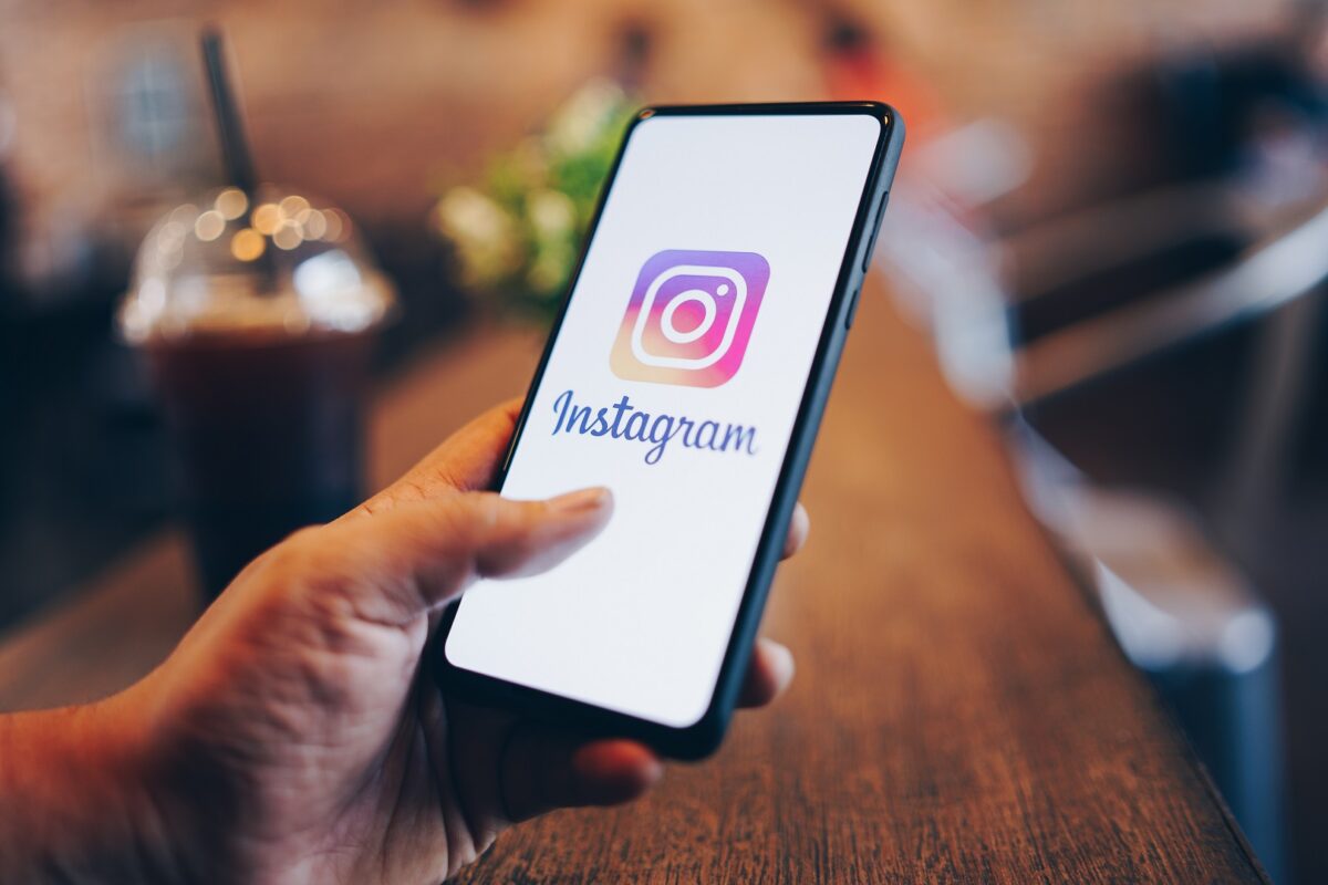 Aplicación de Instagram - Sociedad