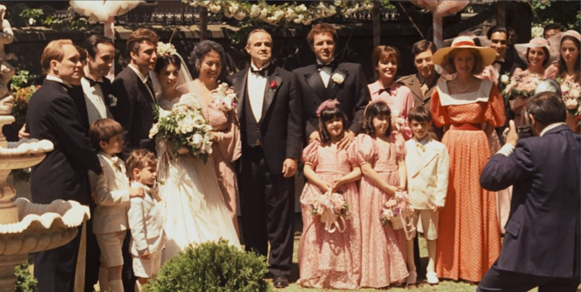 La boda de Michael (Al Pacino), hijo de Vito Corleone (Marlon Brando), con la que comienza 'El Padrino'