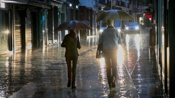 Lluvia en Valencia - Sociedad