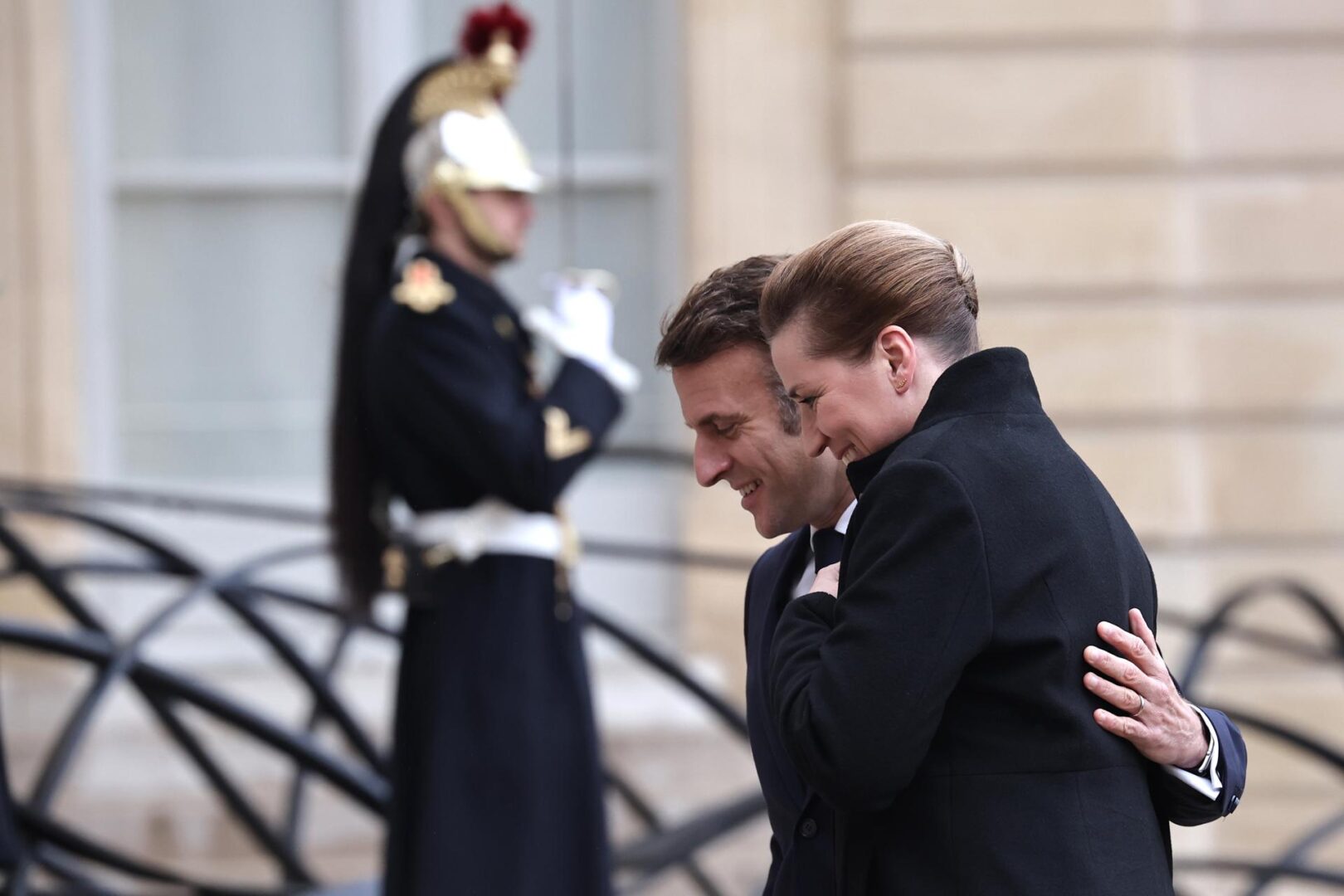 Macron recibe en el Elíseo a Frederiksen