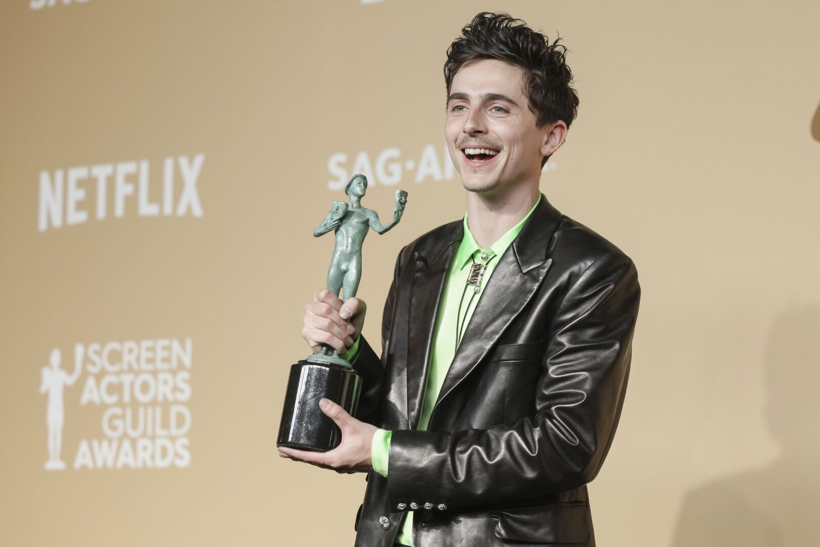 Timothée Chalamet ganó el SAG Award a Mejor Actor por su papel de Bob Dylan en 'A complete unknown'