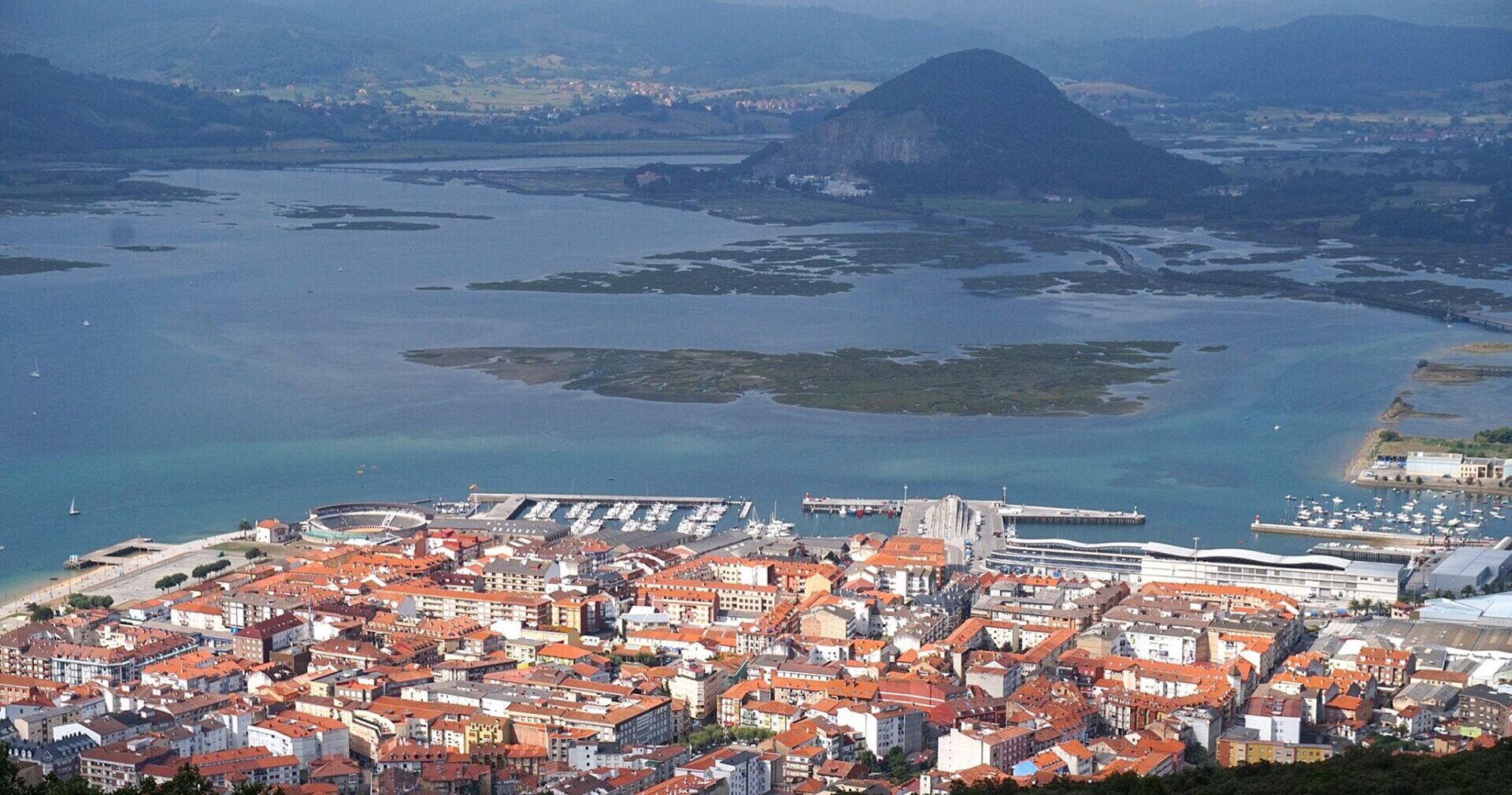 El pueblo de Cantabria que todo el mundo adora y tiene una de las mejores rutas de Europa