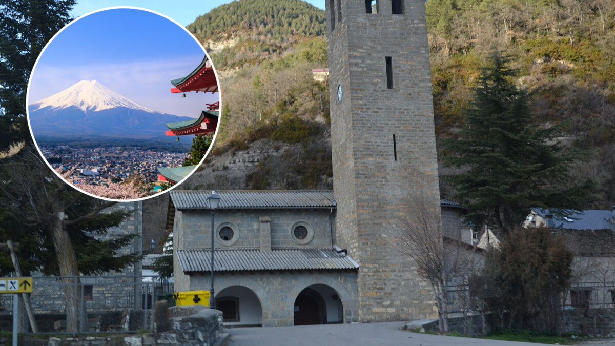 Pueblo del Pirineo con Monte Fuji - Sociedad